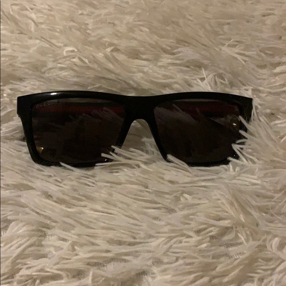 Men’s Gucci Sun Glasses